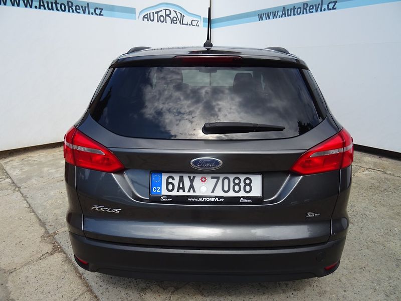 Ford Focus (2018) 1.6i,77kW,NovéČR,s.kn,klima - fotka 22 z 23