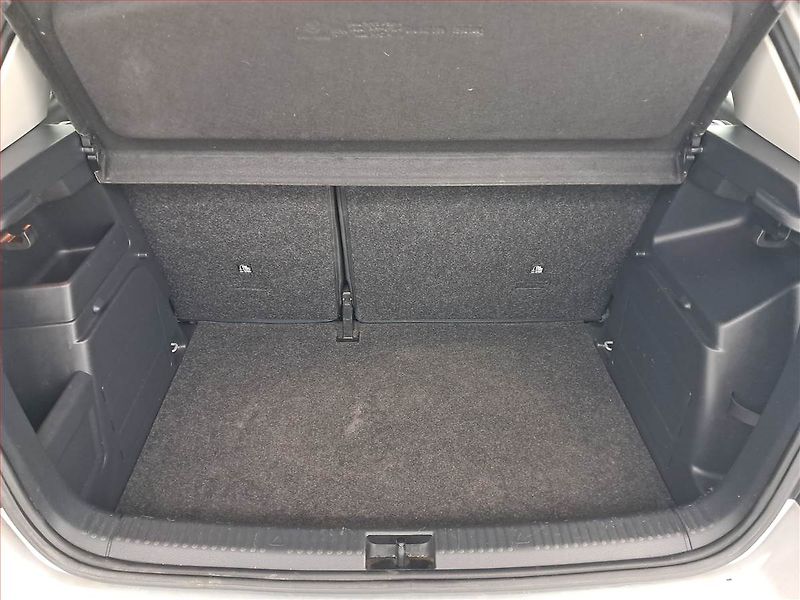 Škoda Fabia (2018) 1.0 TSI, Tempomat - fotka 13 z 18