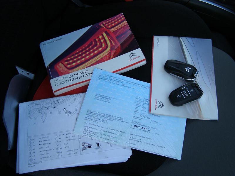 Citroën C4 Picasso 1,6   1 Majitel po STK 2x AL k - fotka 32 z 48