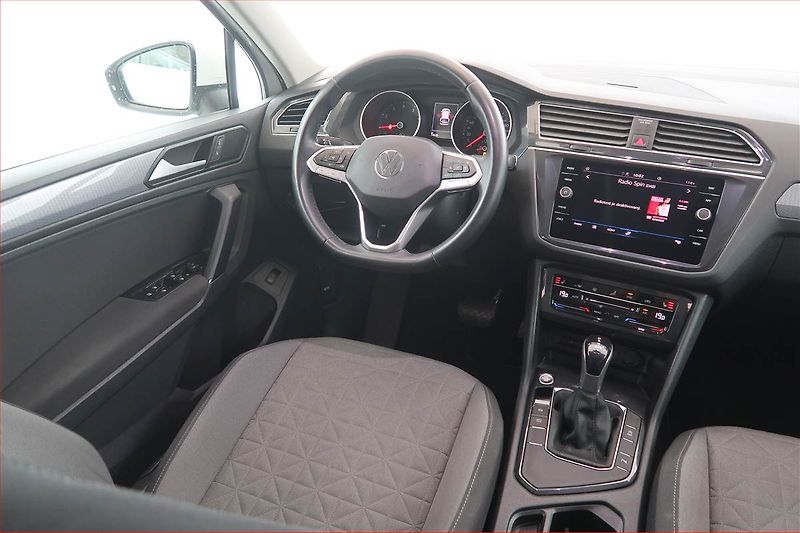 Volkswagen Tiguan (2020) 1.5 TSI - fotka 7 z 19