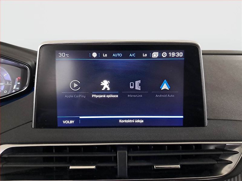 Peugeot 5008 (2020) PureTech 130, 7 míst, ČR,1.maj - fotka 21 z 22