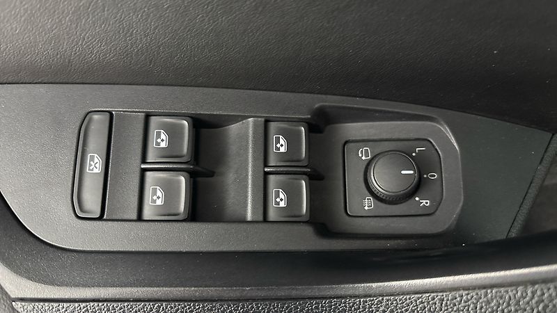 Škoda Kodiaq 2.0 TDI DSG 4x4 L&K - fotka 24 z 33
