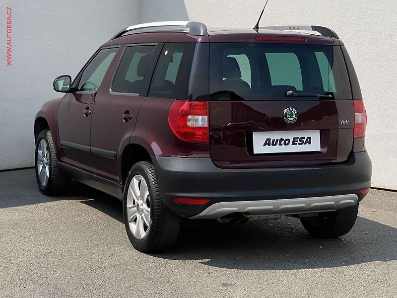 Škoda Yeti (2010) 1.2 TSi, Experience, DSG - fotka 6 z 17