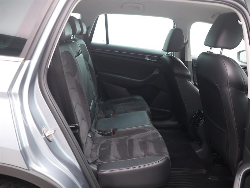 Škoda Kodiaq 2,0 TDI 140kW Style DSG 4x4 CZ - fotka 13 z 29