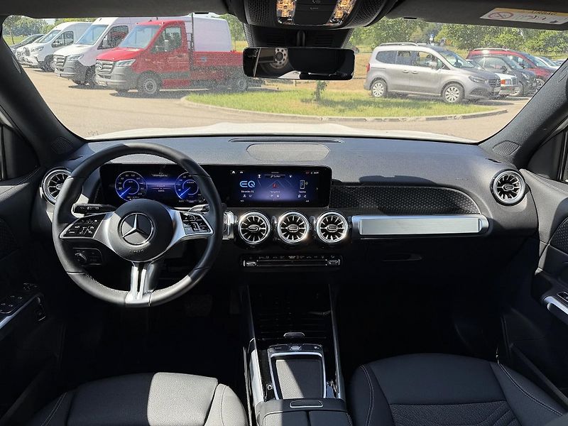 Mercedes-Benz EQB 300 4M Progressive - fotka 8 z 11