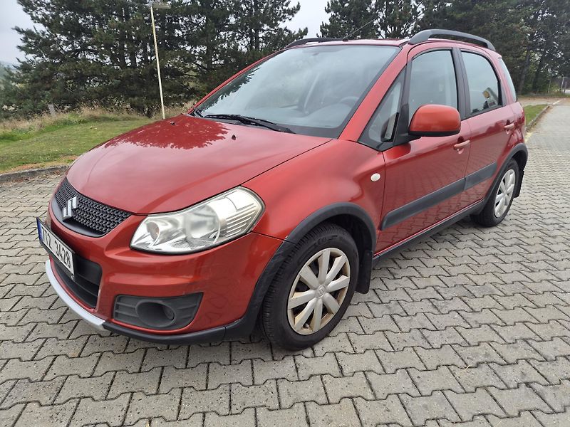Suzuki SX4 (2010) 1,5 GL/AC,1 maj.ČR - fotka 2 z 11