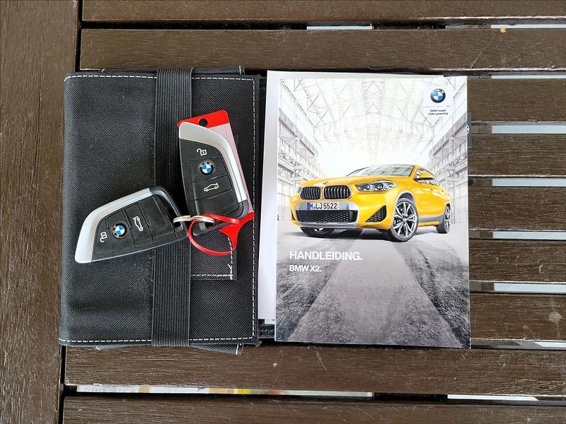 BMW X2 18i ,led,navi,kůže,výhřev - fotka 45 z 47