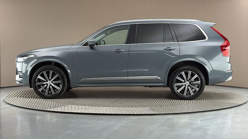 Volvo XC90 2.0 B5 AUT AWD Inscription - fotka 4 z 33
