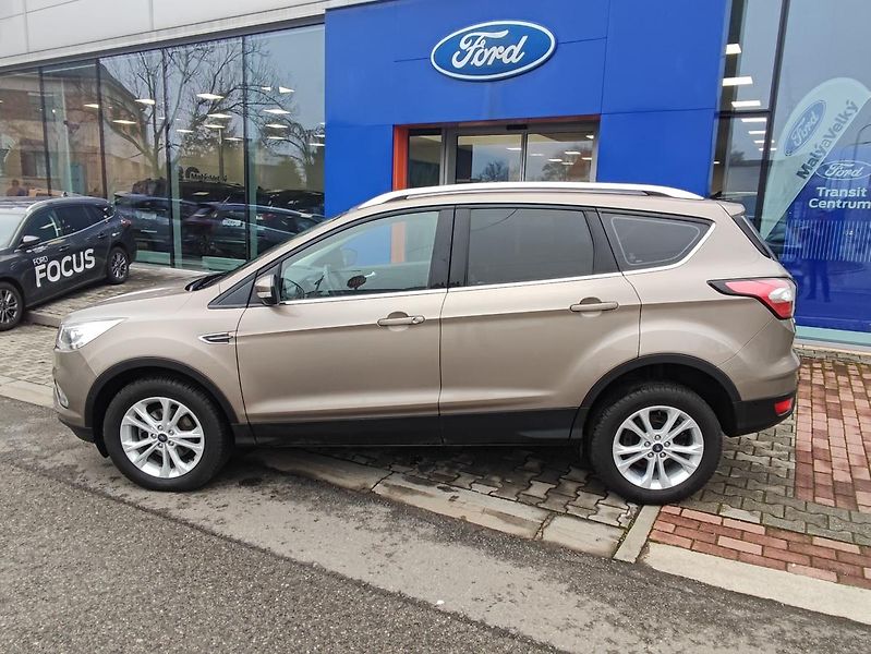 Ford Kuga (2019) - fotka 7 z 26