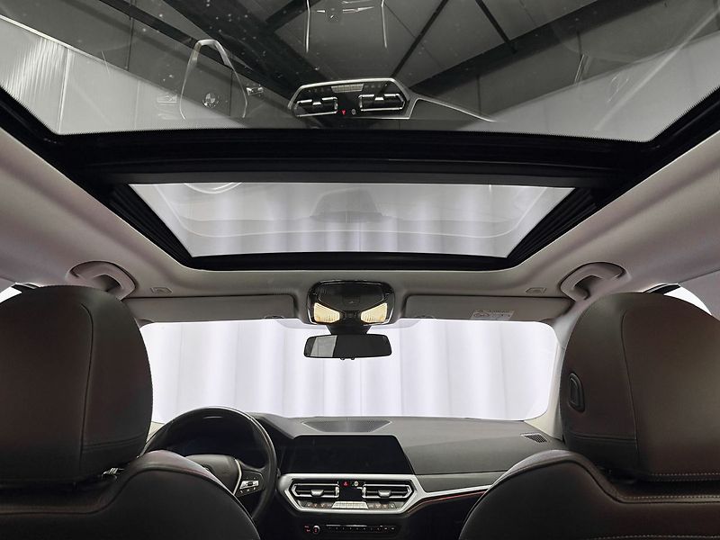 BMW Řada 3 320d xDrive LUXURY LINE, PANOR - fotka 27 z 30