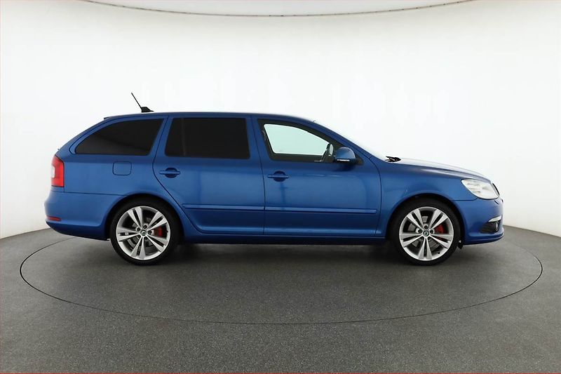 Škoda Octavia (2012) RS 2.0 TSI, Automat - fotka 6 z 15