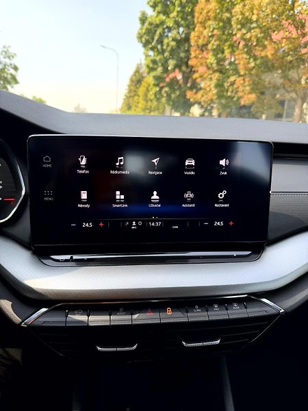 Škoda Octavia 1.0 TSI MHEV E-TEC 81 kW  - fotka 13 z 19