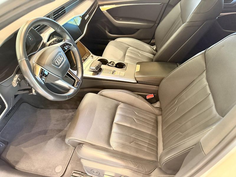 Audi A6 50 TDi quattro Tiptronic - fotka 25 z 39