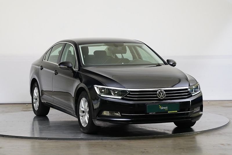 Volkswagen Passat - fotka 8 z 24