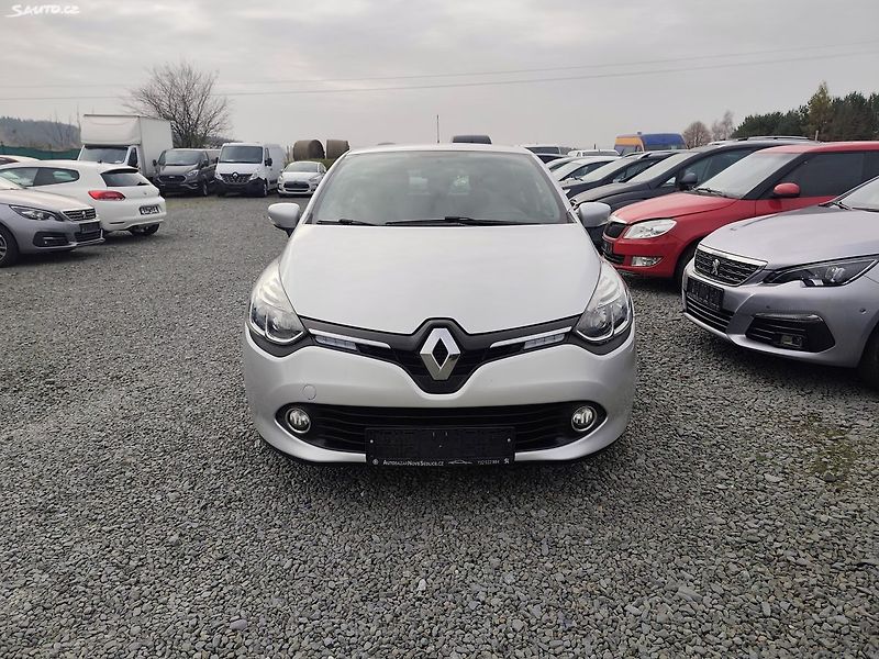 Renault Clio (2015) - fotka 11 z 30