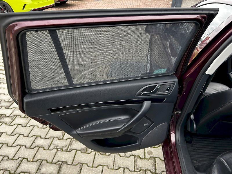 Škoda Octavia (2012) Combi 2.0 TDI 103kW 4x4 MP6 L& - fotka 21 z 33