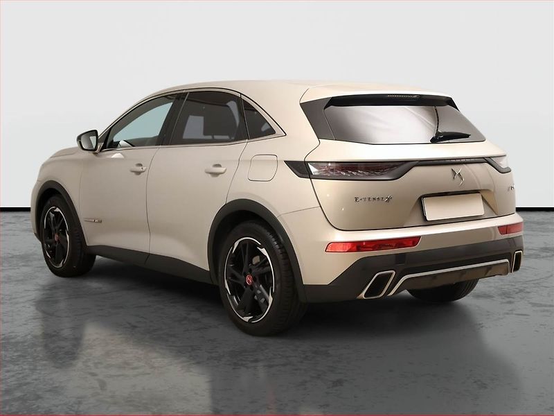 DS Automobiles DS7 Crossback (2021) E-Tense 4x4 - fotka 4 z 31