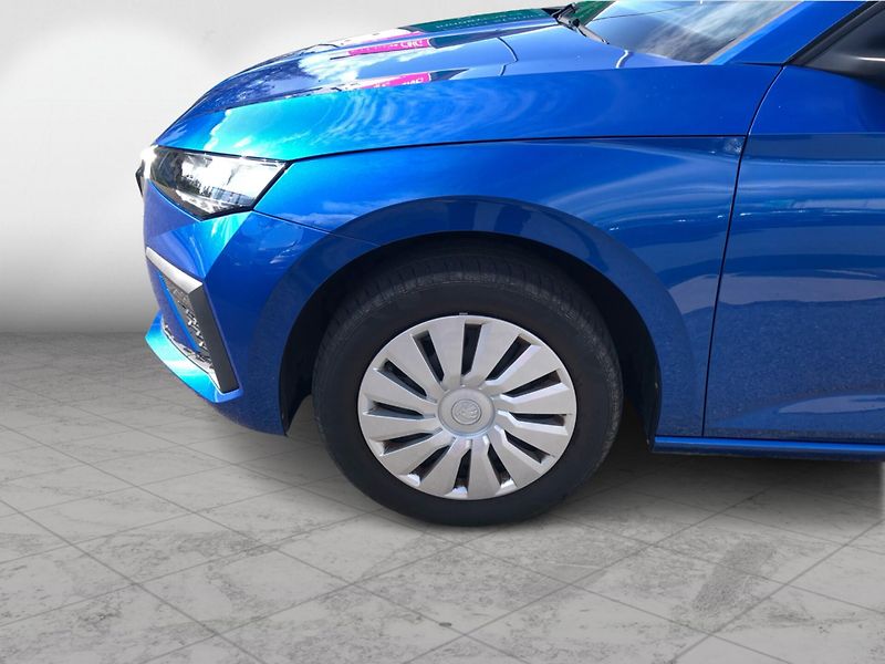 Škoda Scala 1.0 TSi SELECTION - fotka 10 z 27