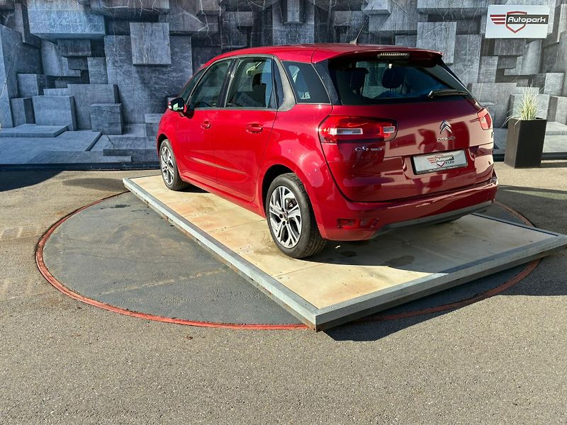 Citroën C4 Picasso (2014) 2.0HDi, 110KW - fotka 8 z 19