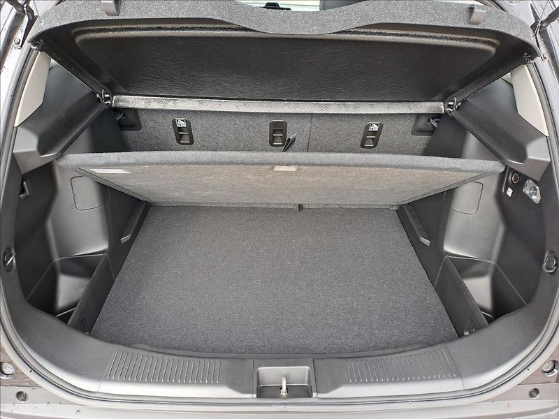 Suzuki S-Cross (2026) 1,4 BoosterJet Elegance Pano - fotka 24 z 25