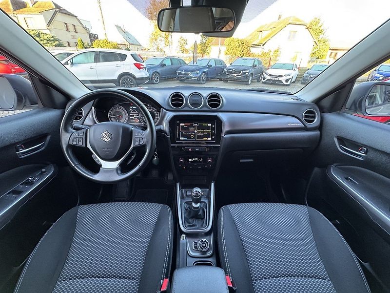 Suzuki Vitara (2021) 1.4i BoosterJet Allgrip LED - fotka 6 z 48