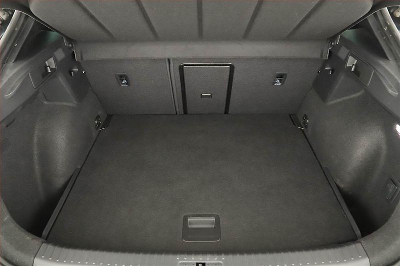 Cupra Formentor (2024) Performance 2.0 TSI 4Drive - fotka 15 z 16