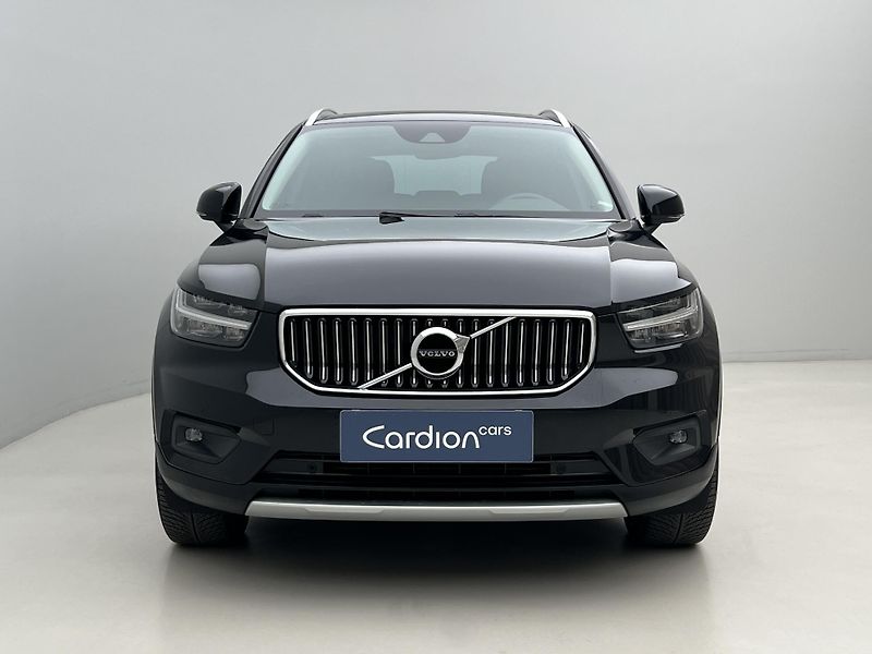 Volvo XC40 T4 INSCRIPTION AUT - fotka 13 z 44