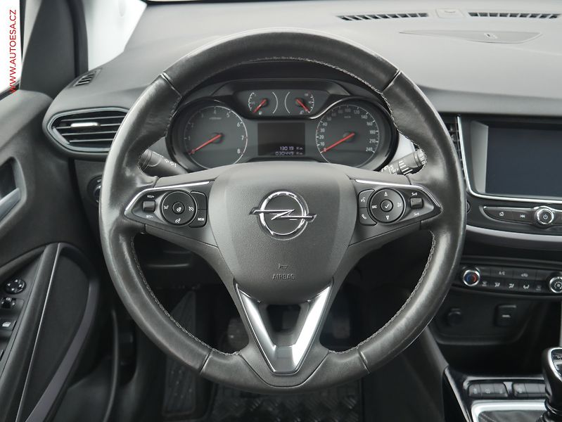 Opel Crossland (2023) 1.2 PT, 1.maj,ČR, LED - fotka 11 z 20