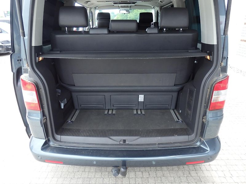 Volkswagen Multivan 2,5 TDi KLIMATIZACE - fotka 11 z 19