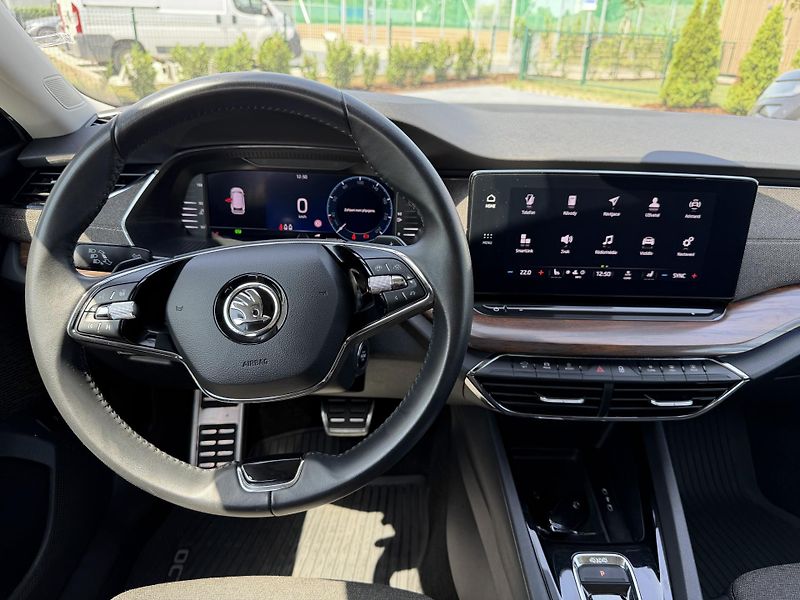 Škoda Octavia (2022) Scout 2.0 TDi/DSG/DPH/4x4 - fotka 14 z 25