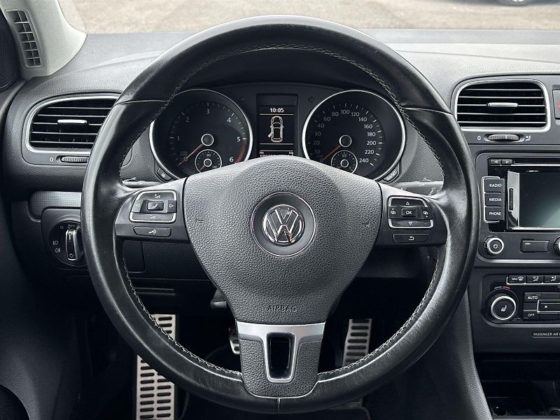 Volkswagen Golf (2012) 1.6 TDI Trend - fotka 6 z 30