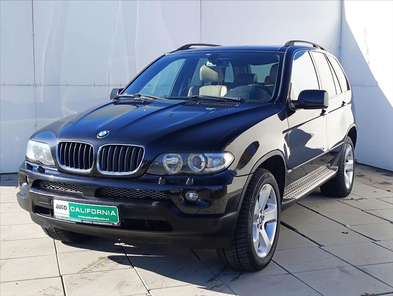 BMW X5 3,0 d 4x4 Automat Kůže Tažné - fotka 2 z 35