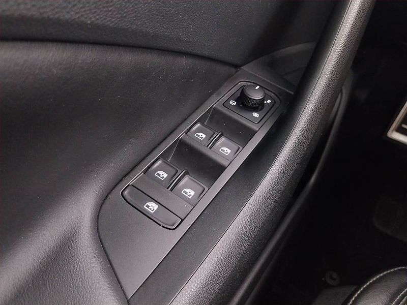 Škoda Scala (2019) Style Plus 1.5 TSI, Automat - fotka 16 z 25