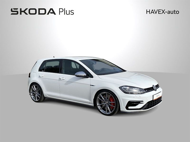 Volkswagen Golf (2019) 2.0 TSI DSG 4Motion R-Line - fotka 31 z 34