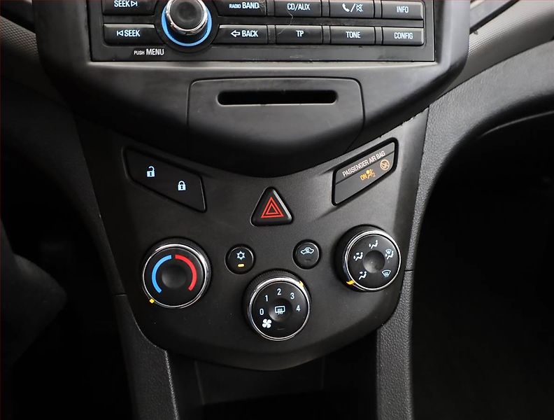 Chevrolet Aveo (2012) 1.2 i 16V, Serv.kniha, po STK - fotka 10 z 13