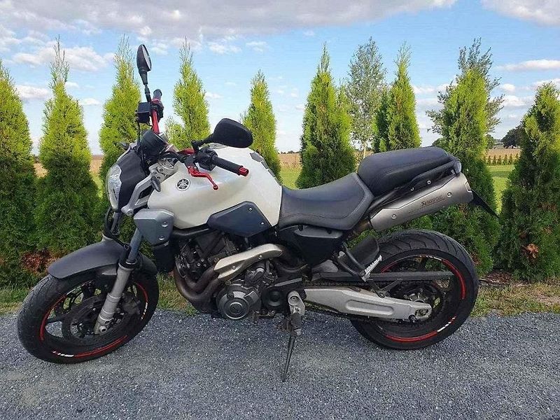 Aprilia RSV4 R.