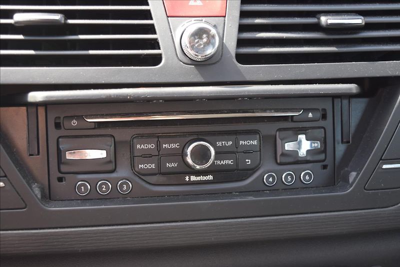 Citroën C4 Picasso 1,6 HDI 82KW NÍZKÉ KM 2XKOLA - fotka 46 z 50