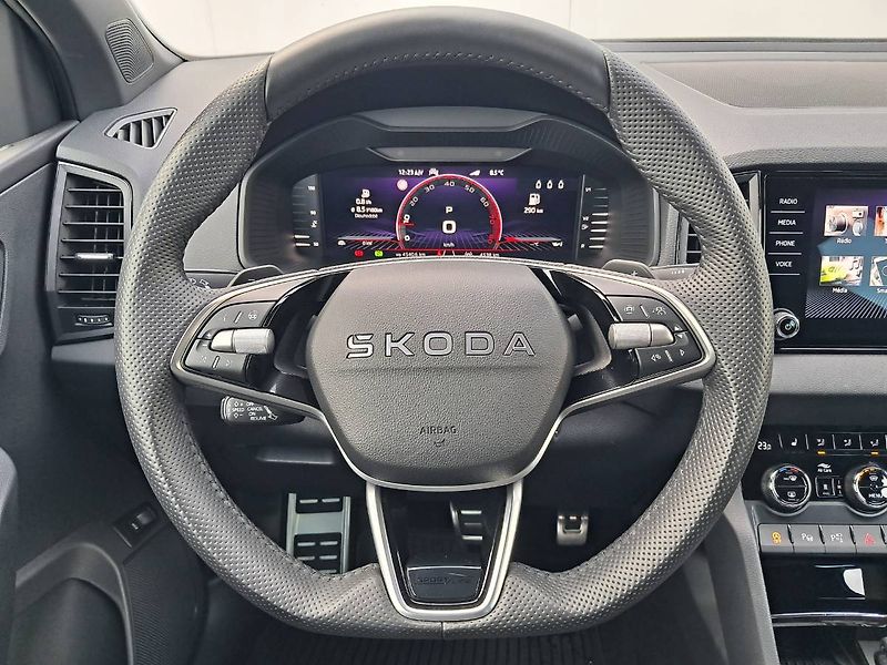 Škoda Karoq (2026) Sportline 1.5 TSI / 110 kW DSG - fotka 6 z 29