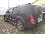 Nissan Pathfinder 3,0 - náhled 4