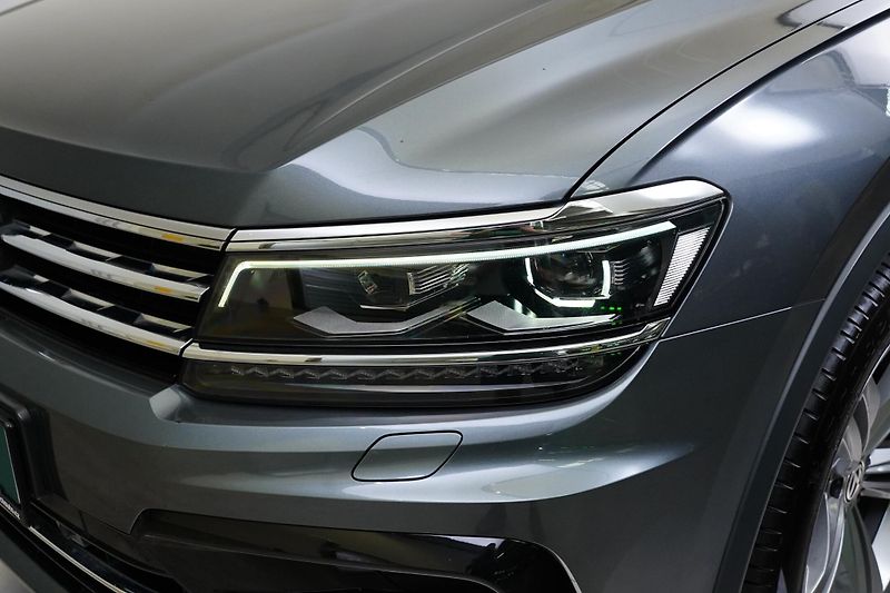 Volkswagen Tiguan - fotka 10 z 26