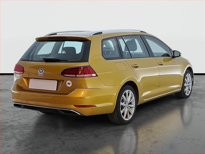 Volkswagen Golf (2018) 1.4 TSI, Tempomat - fotka 5 z 18