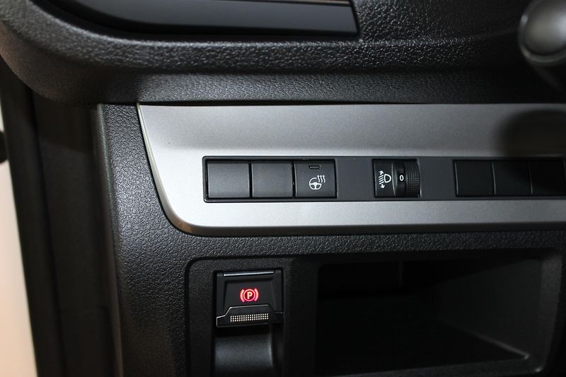 Opel Zafira (2026) Edition 2.2 CDTi 180k AT8 L2L - fotka 14 z 18