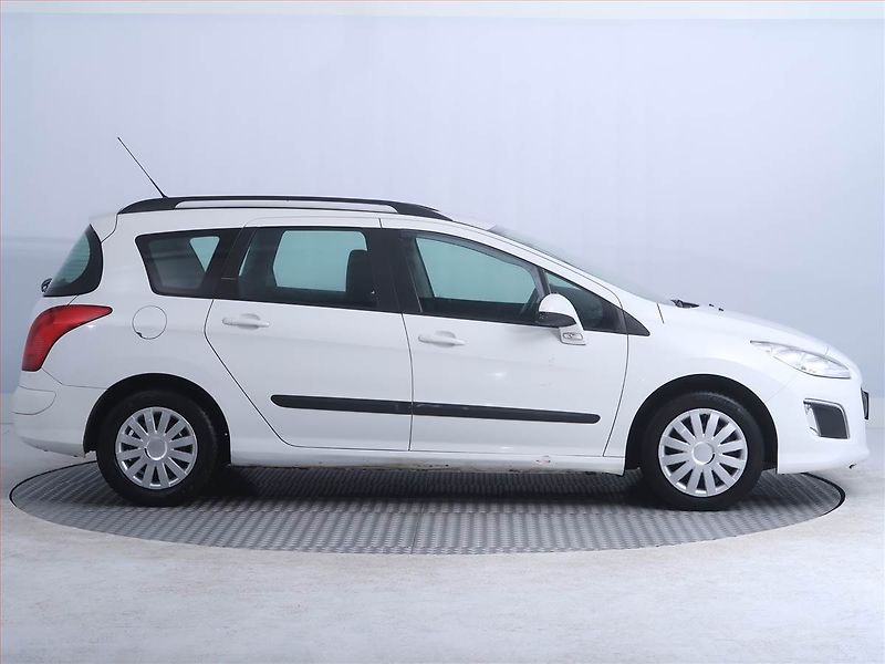 Peugeot 308 (2013) Active 1.6 HDi, po STK - fotka 6 z 16