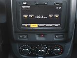 Dacia Duster (2014) 1.6 16V, LPG, Tempomat - náhled 12