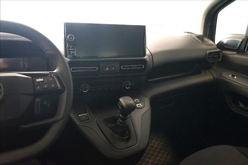 Citroën Berlingo (2026) 1,2 Petrol 110kManual YOUPROFI - fotka 15 z 20