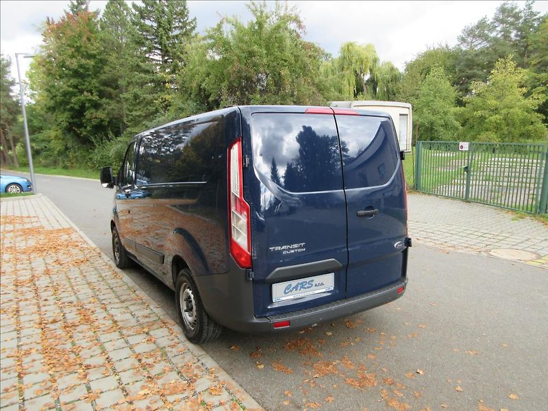 Ford Transit 2,2 TDCi, L1H1, Klima, Nové v - fotka 7 z 24