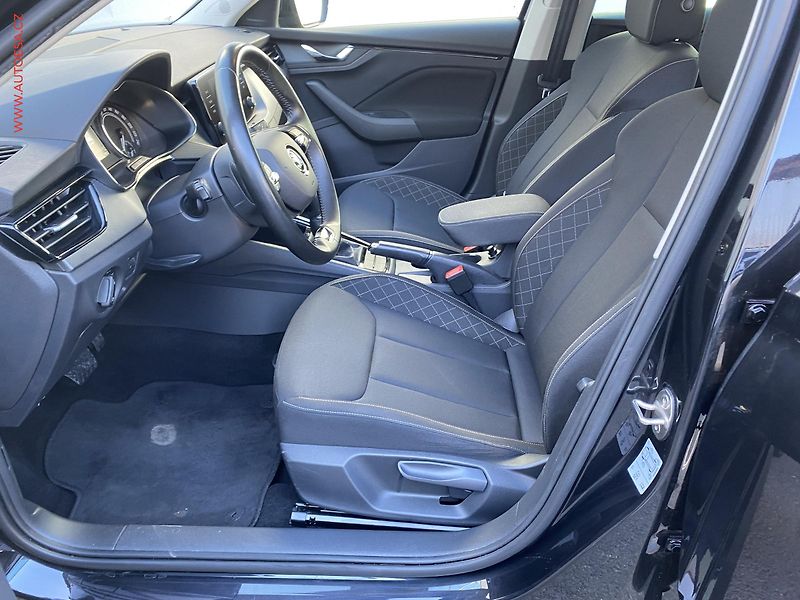 Škoda Kamiq (2021) 1.0 TSi, Amb, DSG, LED - fotka 9 z 18