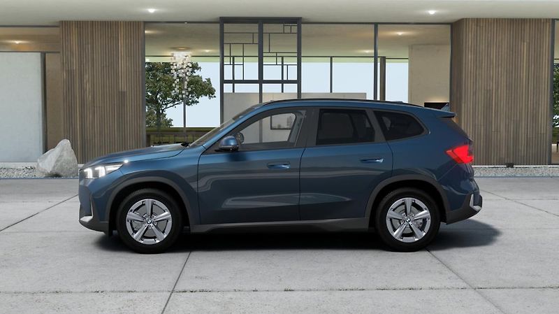 BMW X1 xDrive23d - fotka 5 z 14