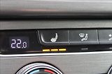 Volkswagen Golf 1,4 TSI  VÝHŘEVY,TAŽNÉ,BIXENON - náhled 16