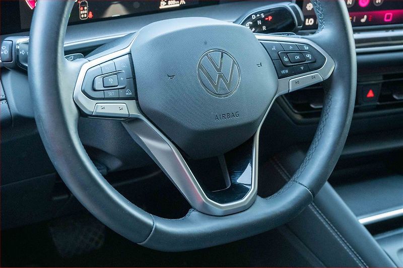 Volkswagen Tayron (2025) 1.5 eTSI - fotka 22 z 25